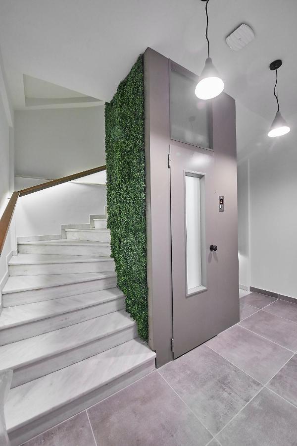 Spacious Suite W. Huge Balcony + Acropolis View Atenas Exterior foto